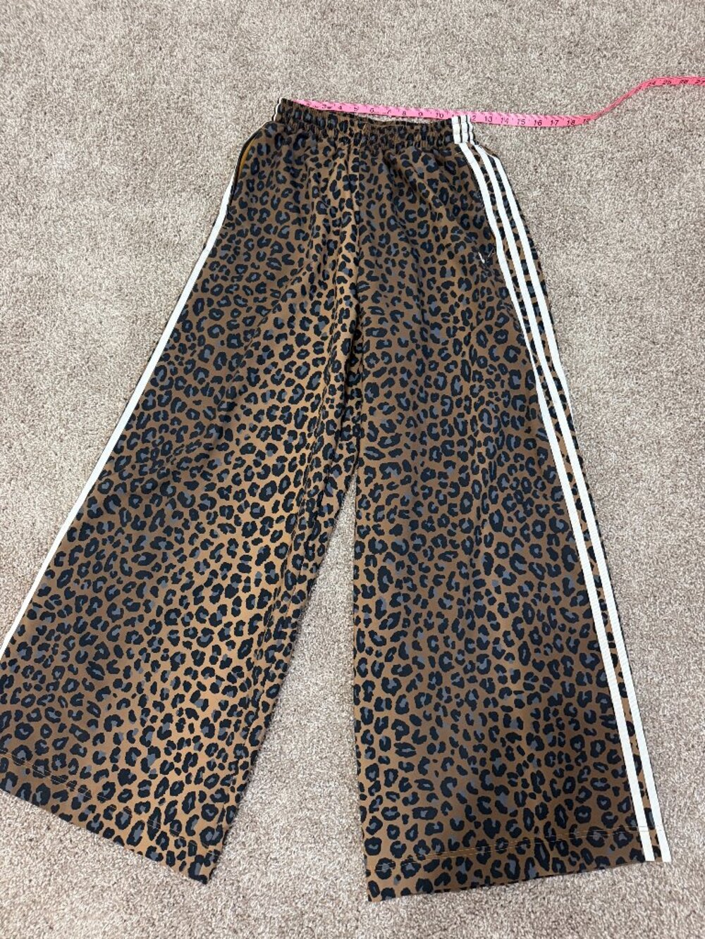 ADIDIS LEOPARD PRINT TRACK PANTS XS